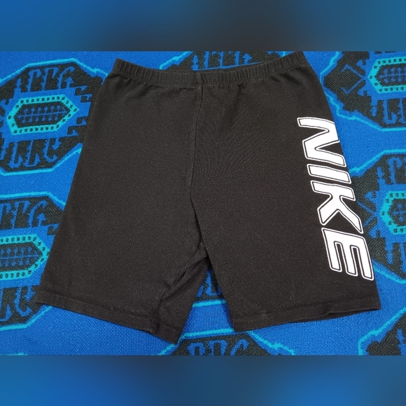 Vintage 90s Nike Boys Medium 10-12 Shorts Black Stretch Unlined Graphic Print - Picture 1 of 6